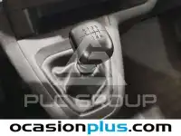 2018 Peugeot Traveller