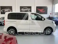 2018 Peugeot Traveller