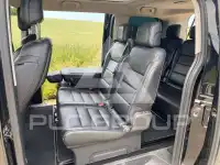 2018 Peugeot Traveller