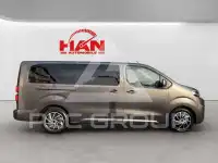 2018 Peugeot Traveller