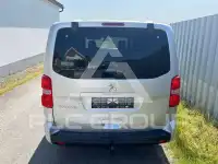 2018 Peugeot Traveller