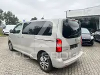 2018 Peugeot Traveller