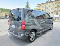 2018 Peugeot Traveller
