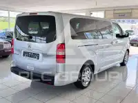 2018 Peugeot Traveller
