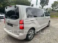 2018 Peugeot Traveller