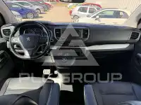 2018 Peugeot Traveller