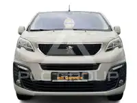 2018 Peugeot Traveller