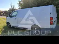 2018 Peugeot J9