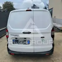 2018 Ford Courier