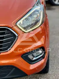 2018 Ford Tourneo