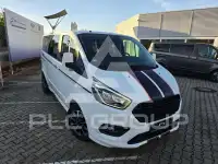 2018 Ford Tourneo