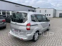 2018 Ford Tourneo