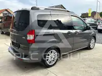 2018 Ford Tourneo