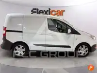 2018 Ford Tourneo