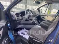 2019 Nissan NV 300