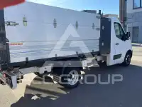2019 Nissan NV 400