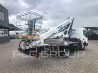 2019 Nissan NT400