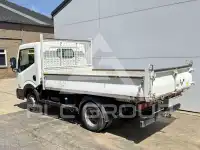 2019 Nissan NT400