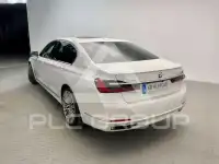 2019 BMW 740