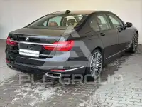 2019 BMW 740