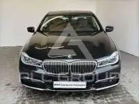 2019 BMW 740