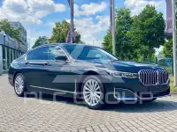 2019 BMW 740