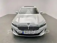 2019 BMW 740