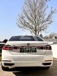 2019 BMW 750