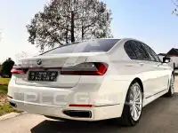 2019 BMW 750