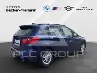 2019 BMW 220