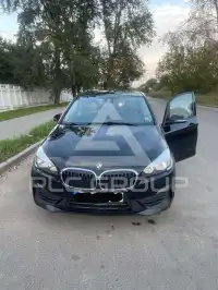 2019 BMW 225