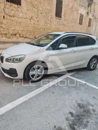 2019 BMW 225