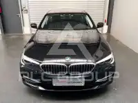 2019 BMW 530