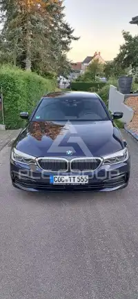 2019 BMW 530