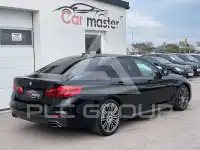2019 BMW 530