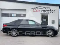 2019 BMW 530