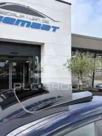 2019 BMW 530