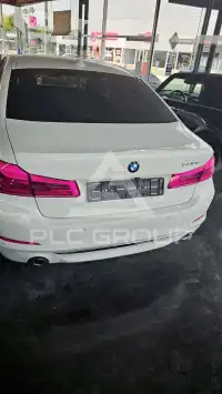 2019 BMW 530