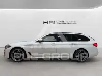 2019 BMW 530
