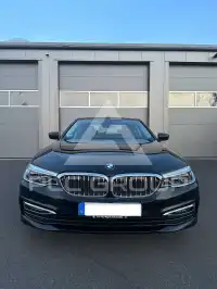 2019 BMW 530