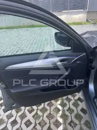 2019 BMW 530