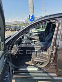 2019 BMW 530