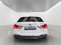 2019 BMW 530