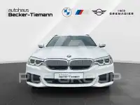 2019 BMW 525