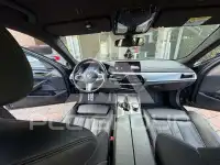 2019 BMW 525