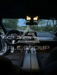 2019 BMW 525