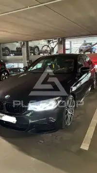 2019 BMW 525