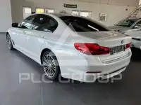 2019 BMW 525
