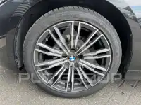 2019 BMW 320