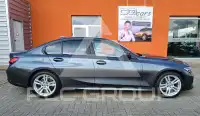 2019 BMW 320